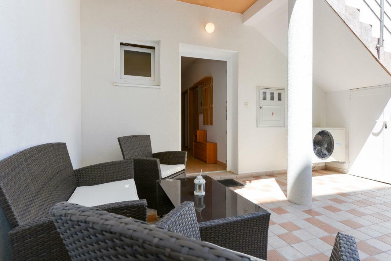 Apartmani Mandic With Parking ザダル エクステリア 写真